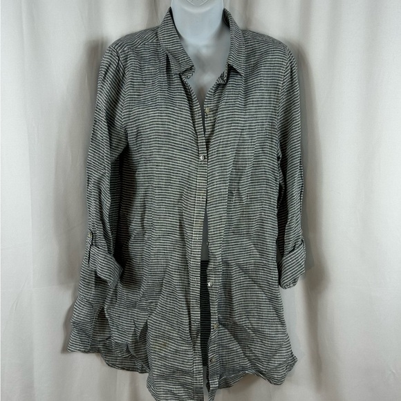 Artisan Ny Dresses & Skirts - Artisan NY striped button front collared shirt dress  M